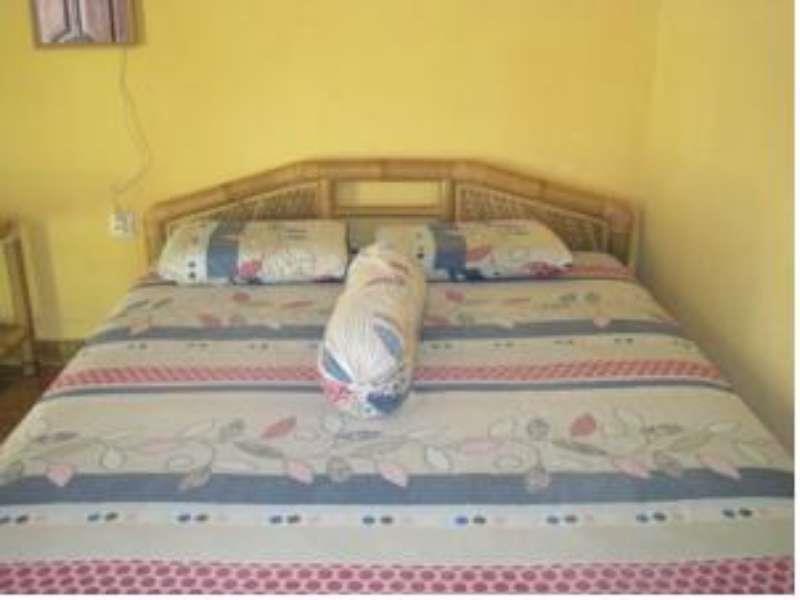 Family Garden Homestay Mangsit ภายนอก รูปภาพ