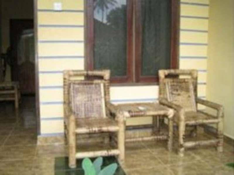 Family Garden Homestay Mangsit ภายนอก รูปภาพ