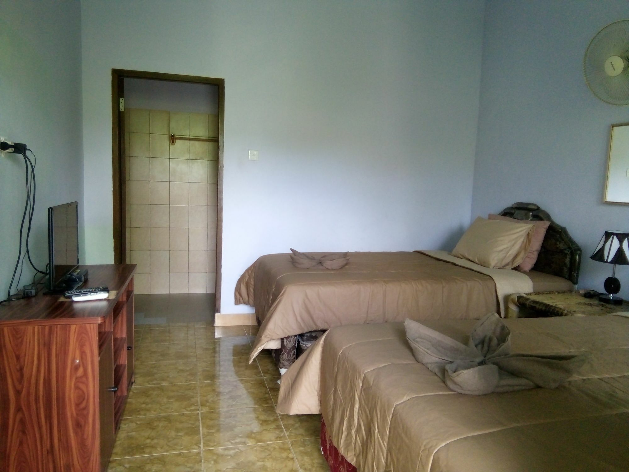 Family Garden Homestay Mangsit ภายนอก รูปภาพ