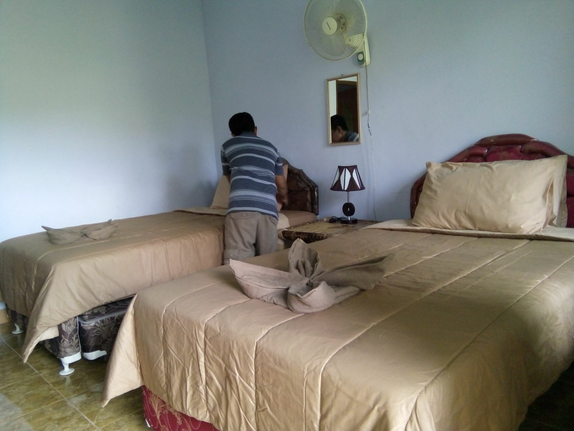 Family Garden Homestay Mangsit ภายนอก รูปภาพ